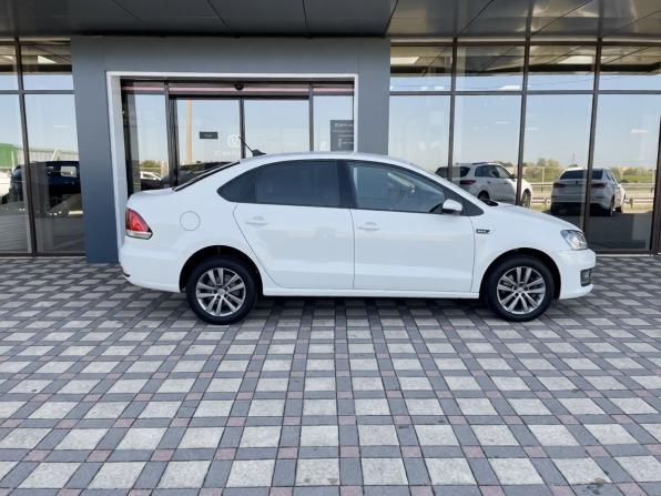 Volkswagen Polo V Рестайлинг с пробегом 2019 года, цена 1 350 000 рублей, 71142 км, седан, Автокод Объявления