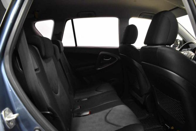 Toyota RAV4 III (XA30) с пробегом 2010 года, цена 1 160 000 рублей, 211112 км, внедорожник, Автокод Объявления