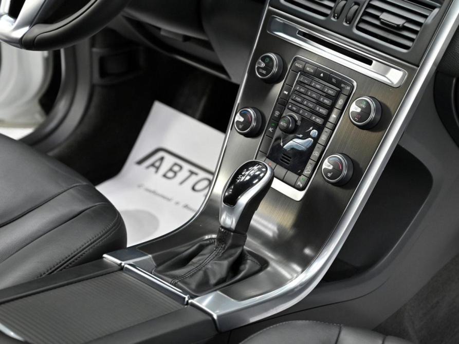 Volvo XC60 I Рестайлинг Москва  - изображение 12