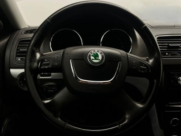 Skoda Yeti I с пробегом 2013 года, цена 659 000 рублей, 183700 км, внедорожник, Автокод Объявления
