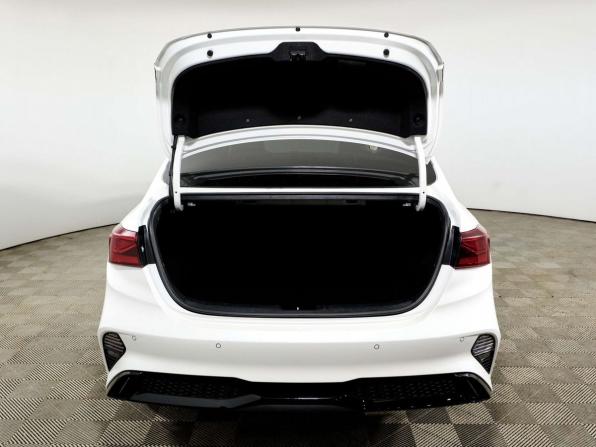 Kia Cerato IV Рестайлинг с пробегом 2022 года, цена 2 098 000 рублей, 114611 км, седан, Автокод Объявления