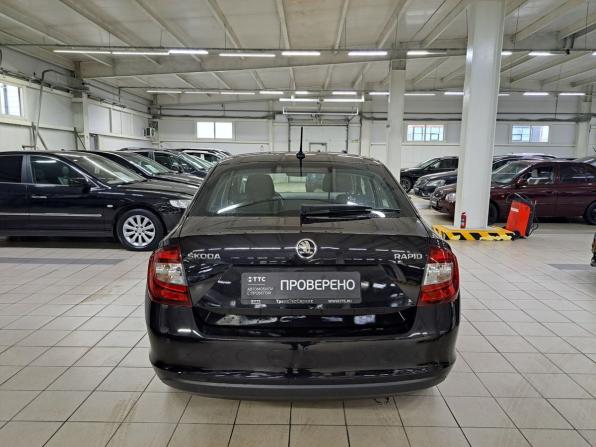 Skoda Rapid I Рестайлинг с пробегом 2018 года, цена 1 280 000 рублей, 90000 км, лифтбек, Автокод Объявления