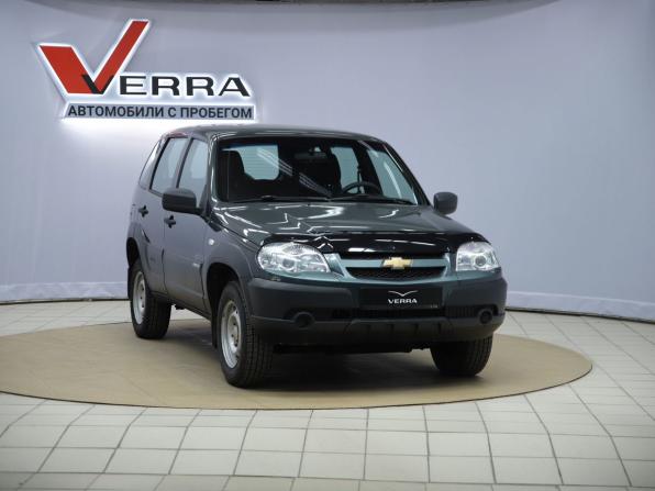 Chevrolet Niva I Рестайлинг с пробегом 2018 года, цена 710 000 рублей, 93533 км, внедорожник, Автокод Объявления
