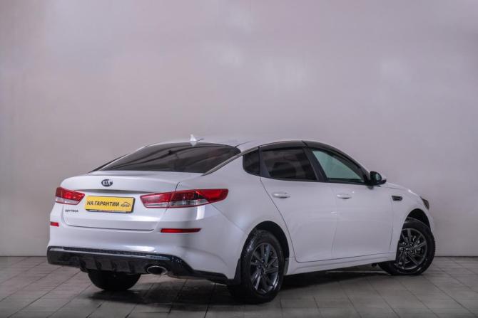 Kia Optima IV Рестайлинг с пробегом 2018 года, цена 1 429 000 рублей, 169552 км, седан, Автокод Объявления