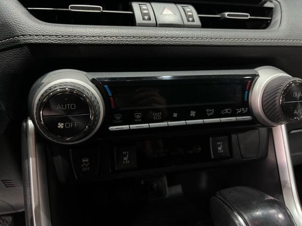 Toyota RAV4 V (XA50) с пробегом 2020 года, цена 2 590 000 рублей, 163491 км, внедорожник, Автокод Объявления