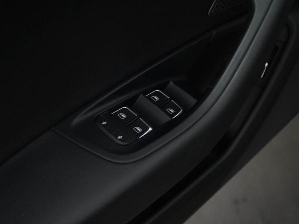 Audi A6 IV (C7) Рестайлинг с пробегом 2017 года, цена 2 599 777 рублей, 143751 км, седан, Автокод Объявления