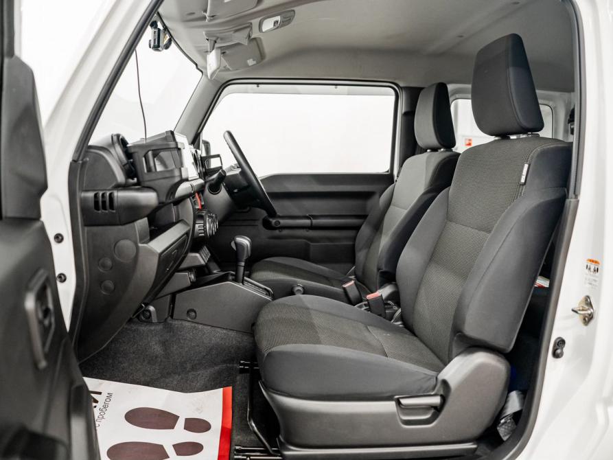 Suzuki Jimny IV Красноярск  - изображение 7