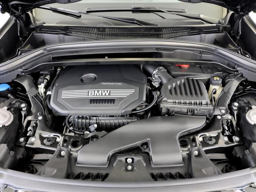 BMW X1 II (F48) Рестайлинг Москва  - изображение 9