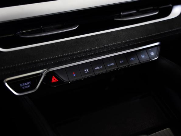 Geely Monjaro I с пробегом 2024 года, цена 3 580 000 рублей, 33156 км, внедорожник, Автокод Объявления