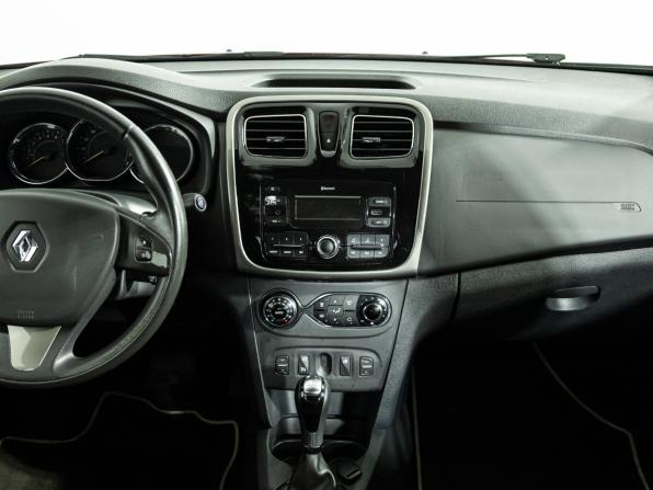 Renault Sandero II с пробегом 2017 года, цена 999 700 рублей, 108729 км, хэтчбек, Автокод Объявления