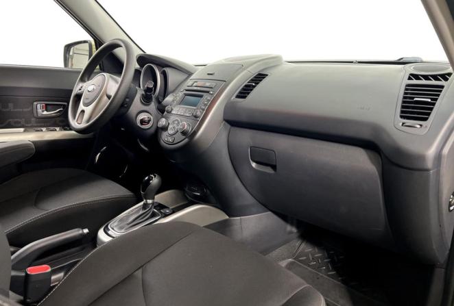 Kia Soul I Рестайлинг с пробегом 2012 года, цена 1 400 000 рублей, 50235 км, хэтчбек, Автокод Объявления