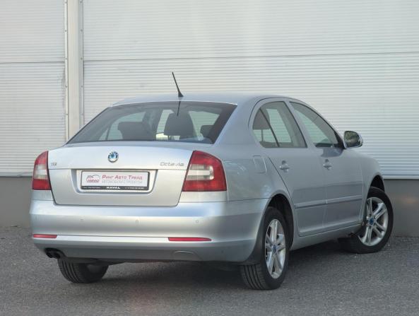 Skoda Octavia II (A5) Рестайлинг с пробегом 2012 года, цена 760 000 рублей, 164612 км, лифтбек, Автокод Объявления