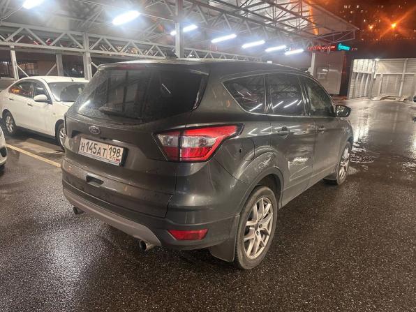 Ford Kuga II Рестайлинг с пробегом 2018 года, цена 1 670 000 рублей, 118000 км, внедорожник, Автокод Объявления