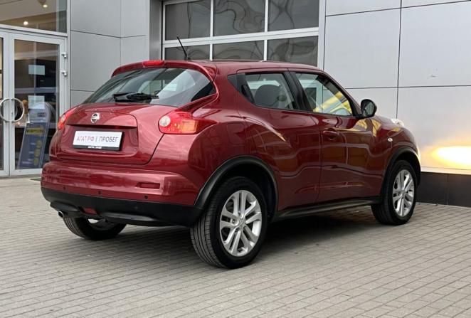 Nissan Juke I с пробегом 2014 года, цена 990 000 рублей, 163949 км, внедорожник, Автокод Объявления