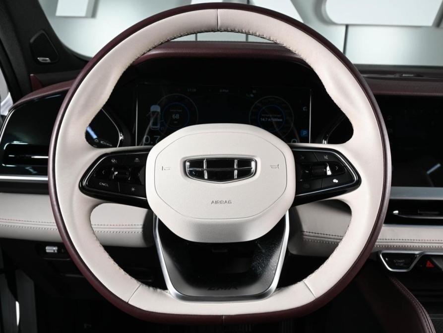 Geely Monjaro I Ростов-на-Дону  - изображение 13