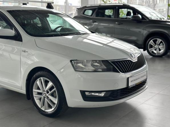 Skoda Rapid I Рестайлинг с пробегом 2018 года, цена 1 245 000 рублей, 140000 км, лифтбек, Автокод Объявления