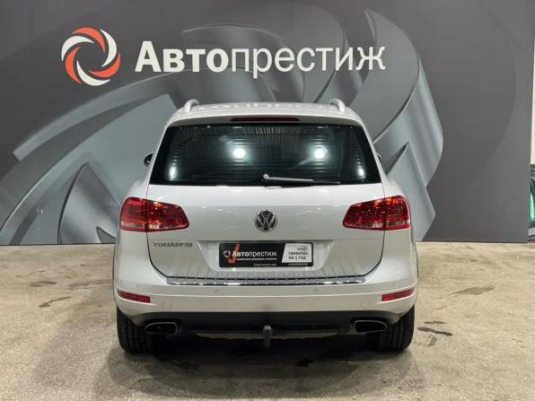 Volkswagen Touareg II с пробегом 2012 года, цена 2 025 000 рублей, 179000 км, внедорожник, Автокод Объявления
