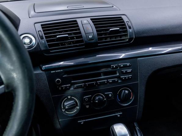 BMW 1 серии I (E81/E82/E87/E88) Рестайлинг с пробегом 2007 года, цена 530 000 рублей, 315232 км, хэтчбек, Автокод Объявления