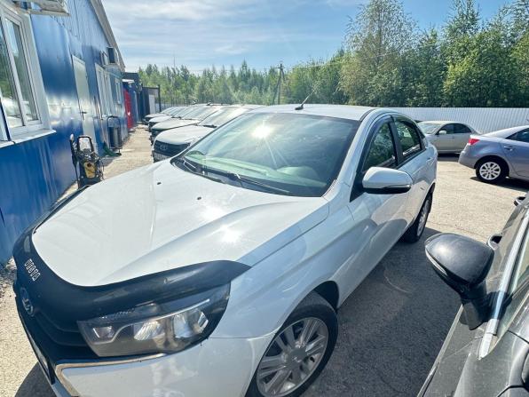 Lada (ВАЗ) Vesta I с пробегом 2019 года, цена 877 000 рублей, 105000 км, седан, Автокод Объявления