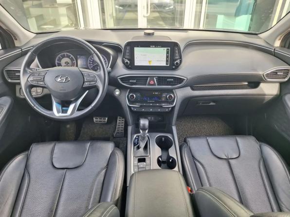 Hyundai Santa Fe IV с пробегом 2018 года, цена 2 649 000 рублей, 70500 км, внедорожник, Автокод Объявления