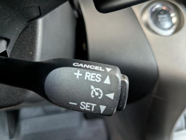 Toyota Ractis II с пробегом 2011 года, цена 1 540 000 рублей, 118930 км, хэтчбек, Автокод Объявления