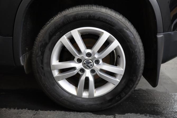 Volkswagen Tiguan I Рестайлинг с пробегом 2015 года, цена 1 299 000 рублей, 141000 км, внедорожник, Автокод Объявления