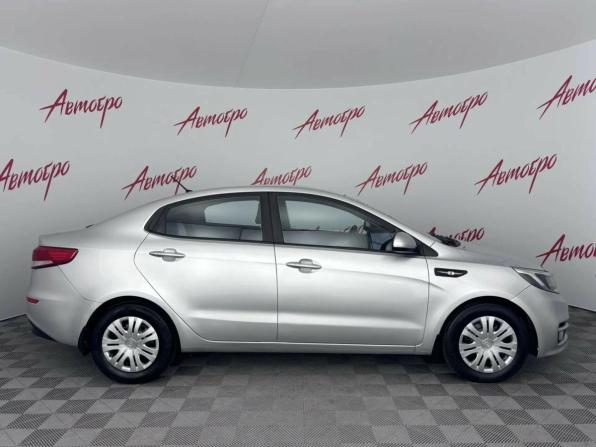 Kia Rio III Рестайлинг с пробегом 2015 года, цена 980 000 рублей, 130000 км, седан, Автокод Объявления