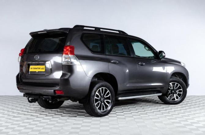Toyota Land Cruiser Prado 150 Series с пробегом 2011 года, цена 2 629 000 рублей, 281000 км, внедорожник, Автокод Объявления
