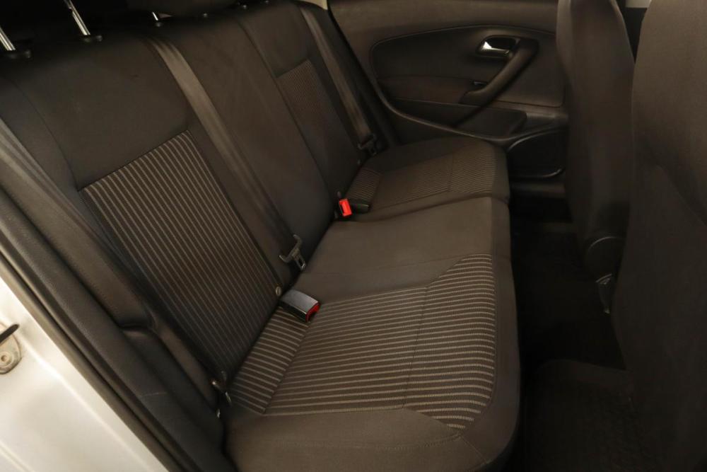 Volkswagen Polo V Челябинск  - изображение 18