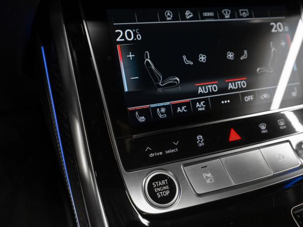Audi Q7 II (4M) Рестайлинг 2 с пробегом 2025 года, цена 10 600 000 рублей, 50 км, внедорожник, Автокод Объявления