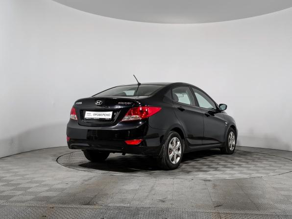 Hyundai Solaris I с пробегом 2012 года, цена 800 000 рублей, 95006 км, седан, Автокод Объявления