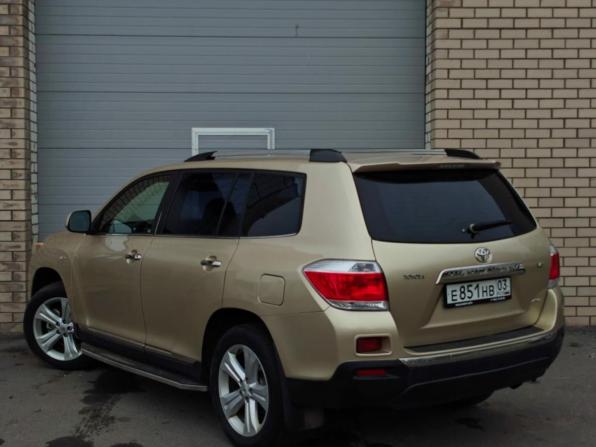 Toyota Highlander II (XU40) Рестайлинг с пробегом 2011 года, цена 1 689 000 рублей, 140000 км, внедорожник, Автокод Объявления
