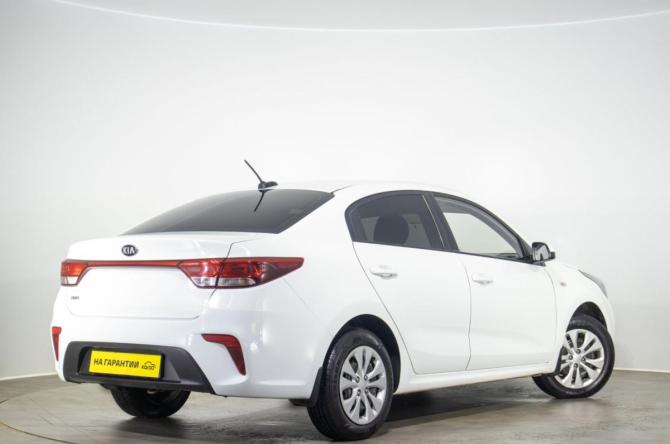 Kia Rio IV с пробегом 2018 года, цена 1 129 000 рублей, 190500 км, седан, Автокод Объявления