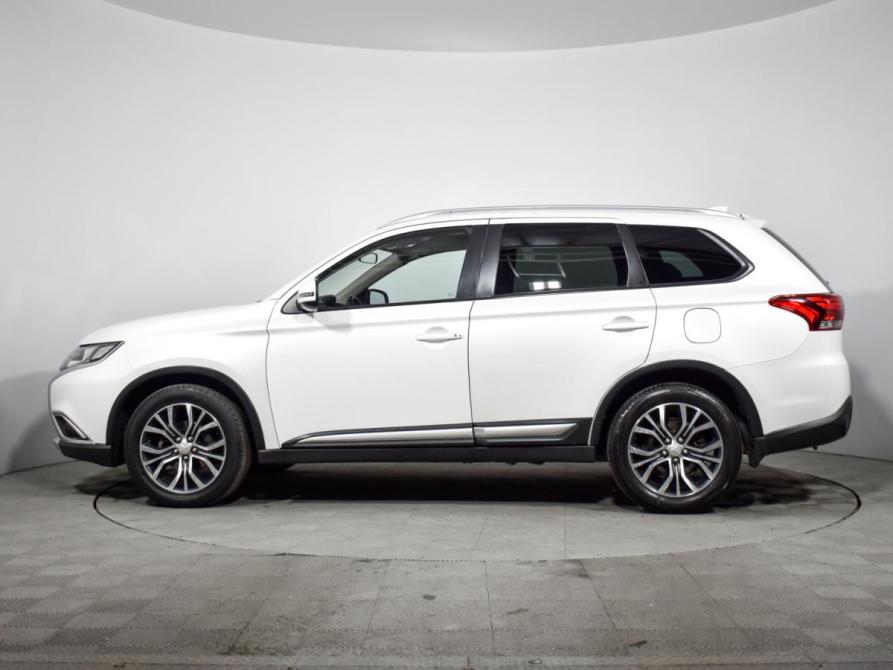Mitsubishi Outlander III Рестайлинг 2 Санкт-Петербург  - изображение 9