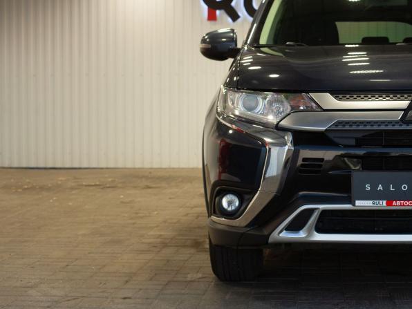 Mitsubishi Outlander III Рестайлинг 3 с пробегом 2019 года, цена 2 295 000 рублей, 110235 км, внедорожник, Автокод Объявления