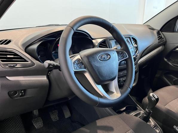 Lada (ВАЗ) Vesta I с пробегом 2019 года, цена 940 000 рублей, 77110 км, седан, Автокод Объявления