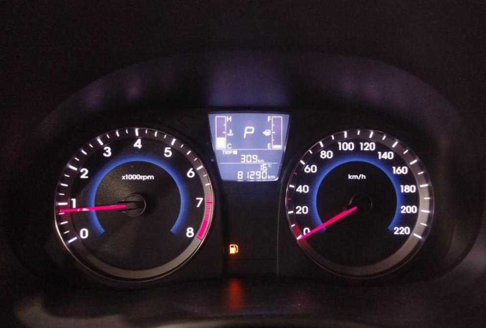 Hyundai Solaris I Рестайлинг Саратов  - изображение 13