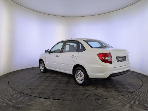 Lada (ВАЗ) Granta I Рестайлинг с пробегом 2024 года, цена 650 000 рублей, 42943 км, седан, Автокод Объявления
