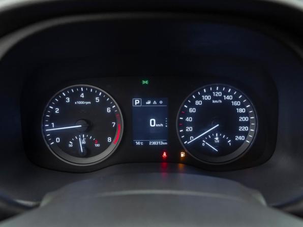 Hyundai Tucson III с пробегом 2016 года, цена 1 640 000 рублей, 238279 км, внедорожник, Автокод Объявления