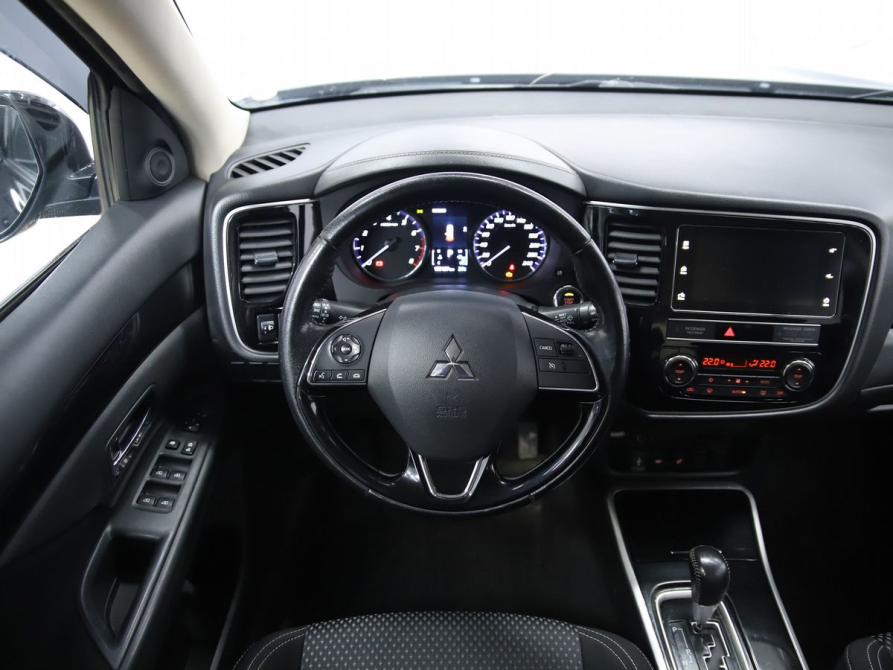 Mitsubishi Outlander III Рестайлинг 3 Уфа  - изображение 12