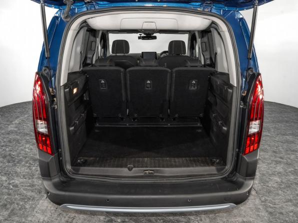Peugeot Rifter I с пробегом 2021 года, цена 1 505 000 рублей, 44570 км, компактвэн, Автокод Объявления