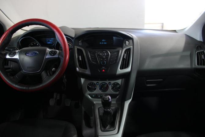 Ford Focus III с пробегом 2012 года, цена 599 000 рублей, 184856 км, хэтчбек, Автокод Объявления