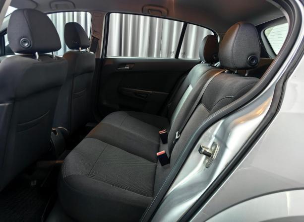 Opel Astra H Рестайлинг с пробегом 2014 года, цена 885 000 рублей, 66320 км, хэтчбек, Автокод Объявления