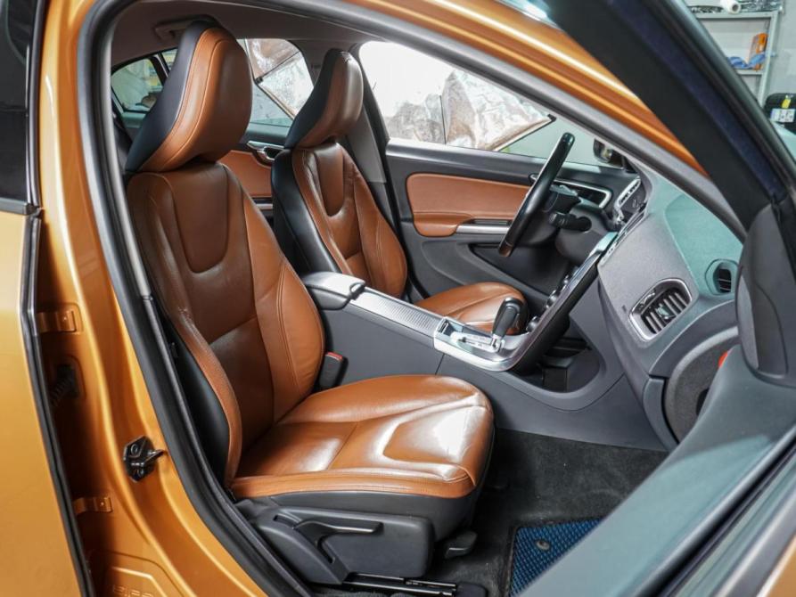 Volvo S60 II Воронеж  - изображение 8