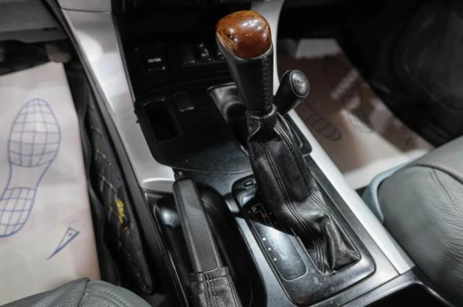 Toyota Land Cruiser Prado 120 Series Рестайлинг с пробегом 2007 года, цена 1 849 000 рублей, 256554 км, внедорожник, Автокод Объявления
