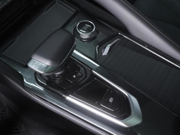 Geely Monjaro I с пробегом 2023 года, цена 2 920 000 рублей, 50266 км, внедорожник, Автокод Объявления