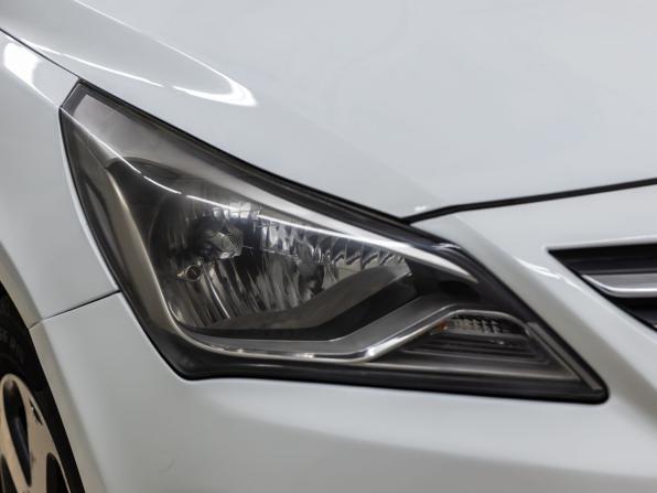 Hyundai Solaris I Рестайлинг с пробегом 2016 года, цена 898 000 рублей, 117708 км, хэтчбек, Автокод Объявления