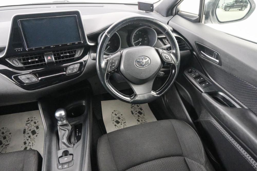 Toyota C-HR I Красноярск  - изображение 10