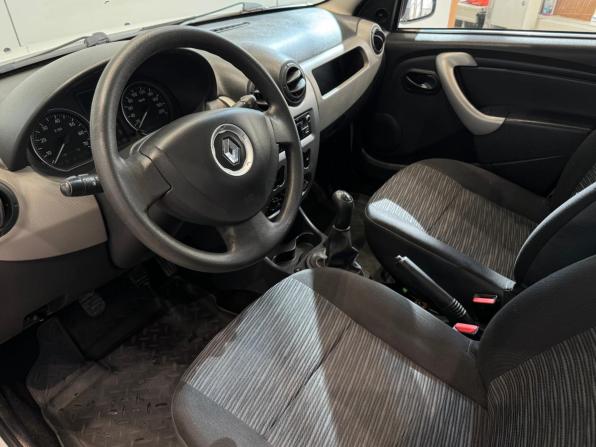 Renault Sandero I с пробегом 2013 года, цена 670 000 рублей, 133150 км, хэтчбек, Автокод Объявления