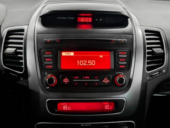Kia Sorento II Рестайлинг с пробегом 2017 года, цена 1 820 000 рублей, 117459 км, внедорожник, Автокод Объявления